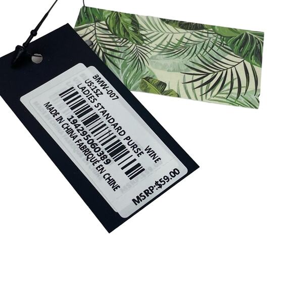 Badgley Mischka Full Size Multiple Pocket Card Slots Wallet in Wine, NEW - Picture 3 of 6